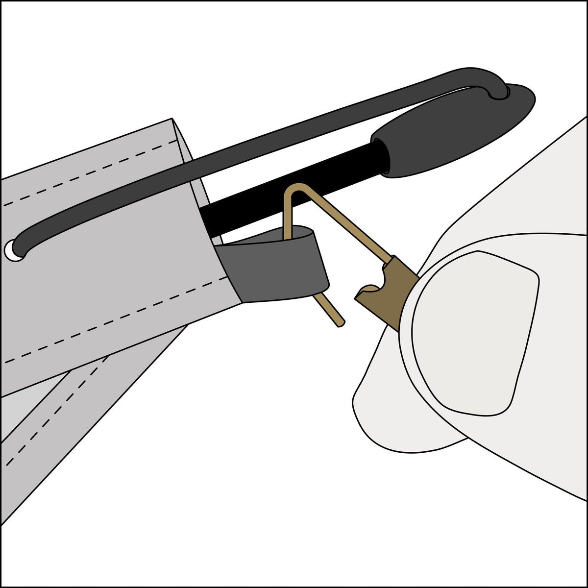 Clip an additional tail to the loop at the base of the spine